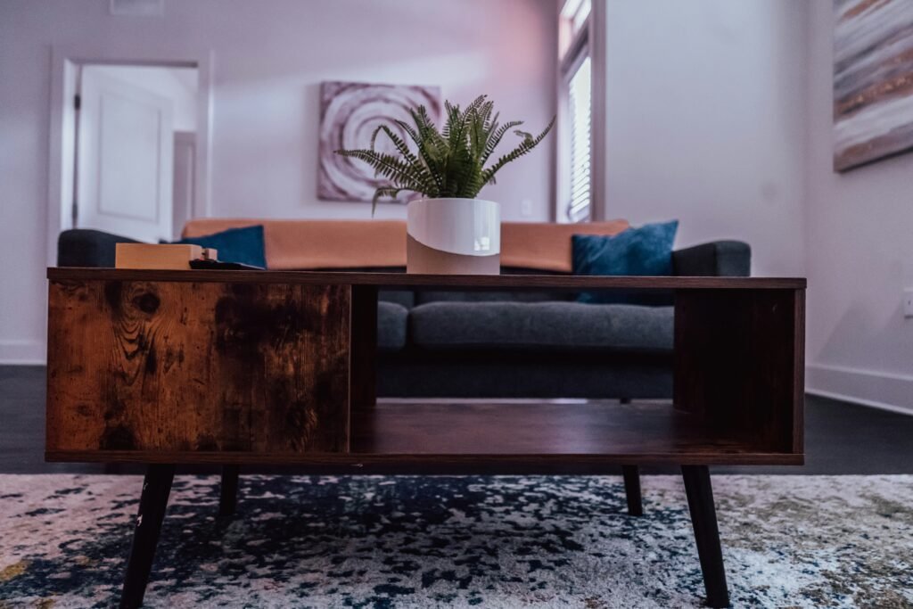 What Are The Best Home Decor Tips For Renters?