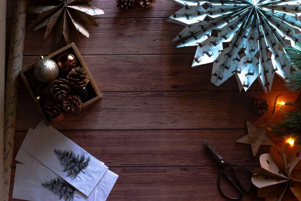 How Can I Decorate My Living Room For All Seasons?